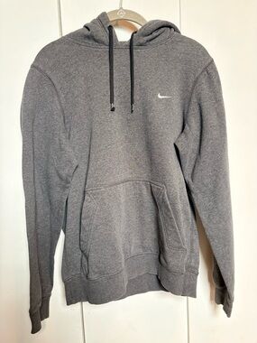 Women’s Nike Charcoal Gray Pullover Hoodie with Embroidered swoosh